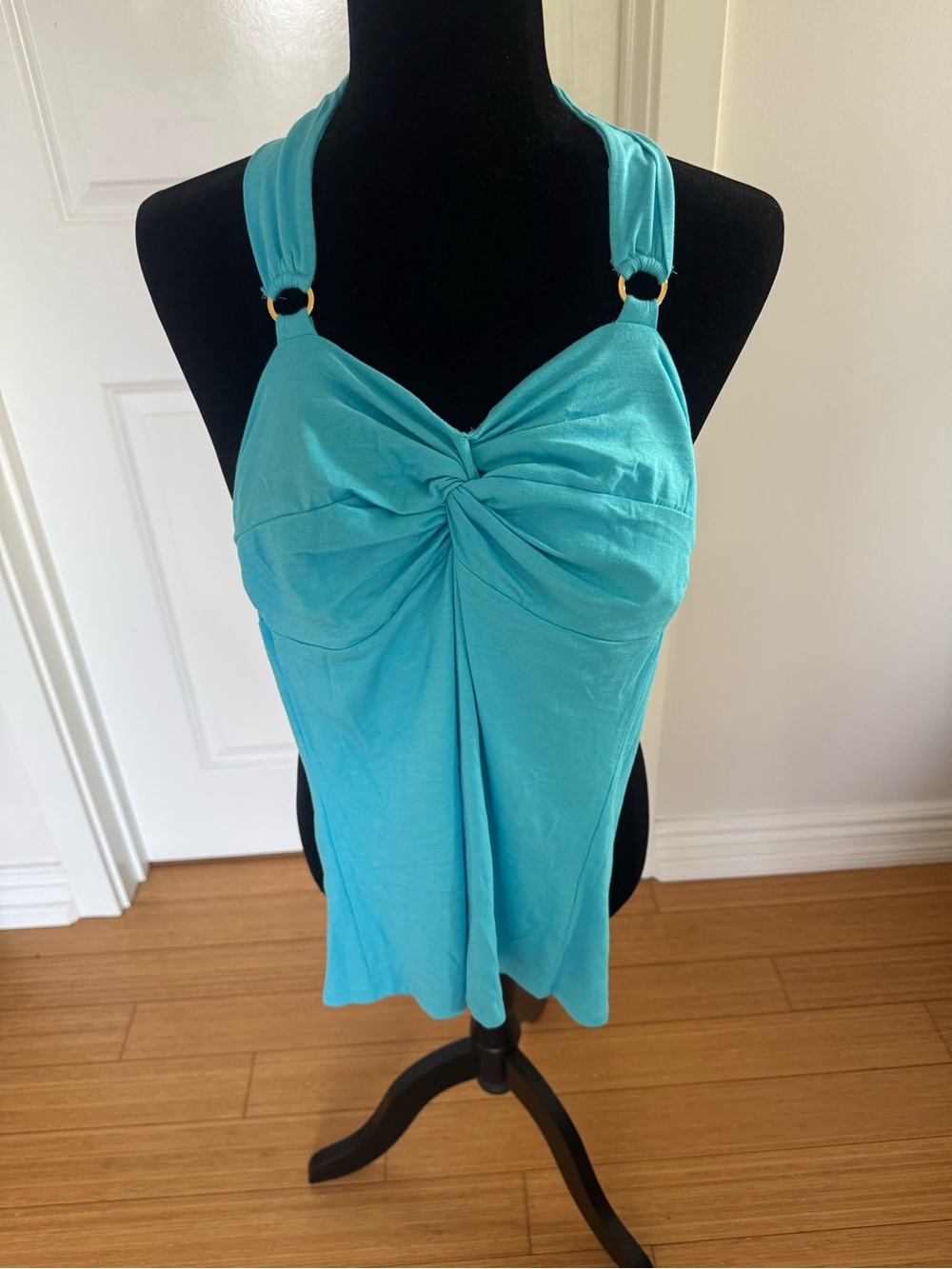 🩵 Sexy Turquoise Knot-Front Halter